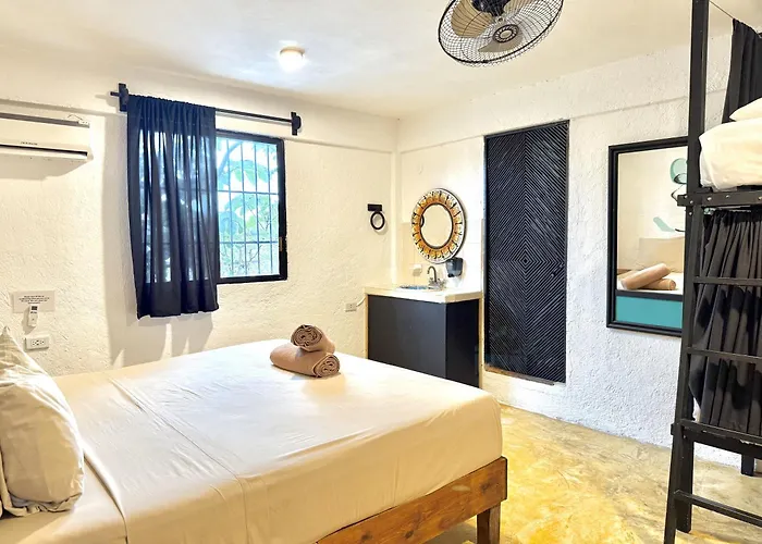 Hostal Oryx Tulum